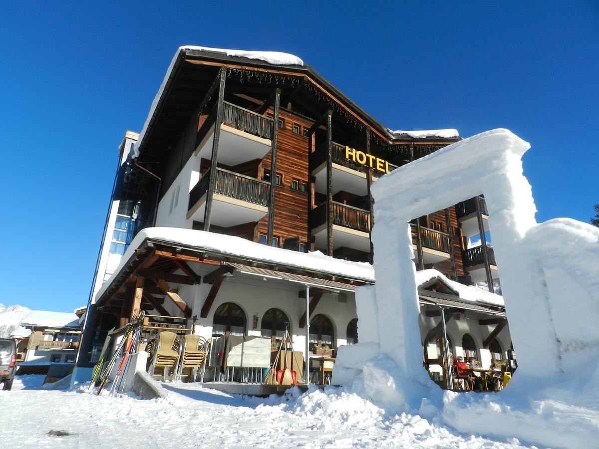 Hotel Walser Ulrichen Exterior foto